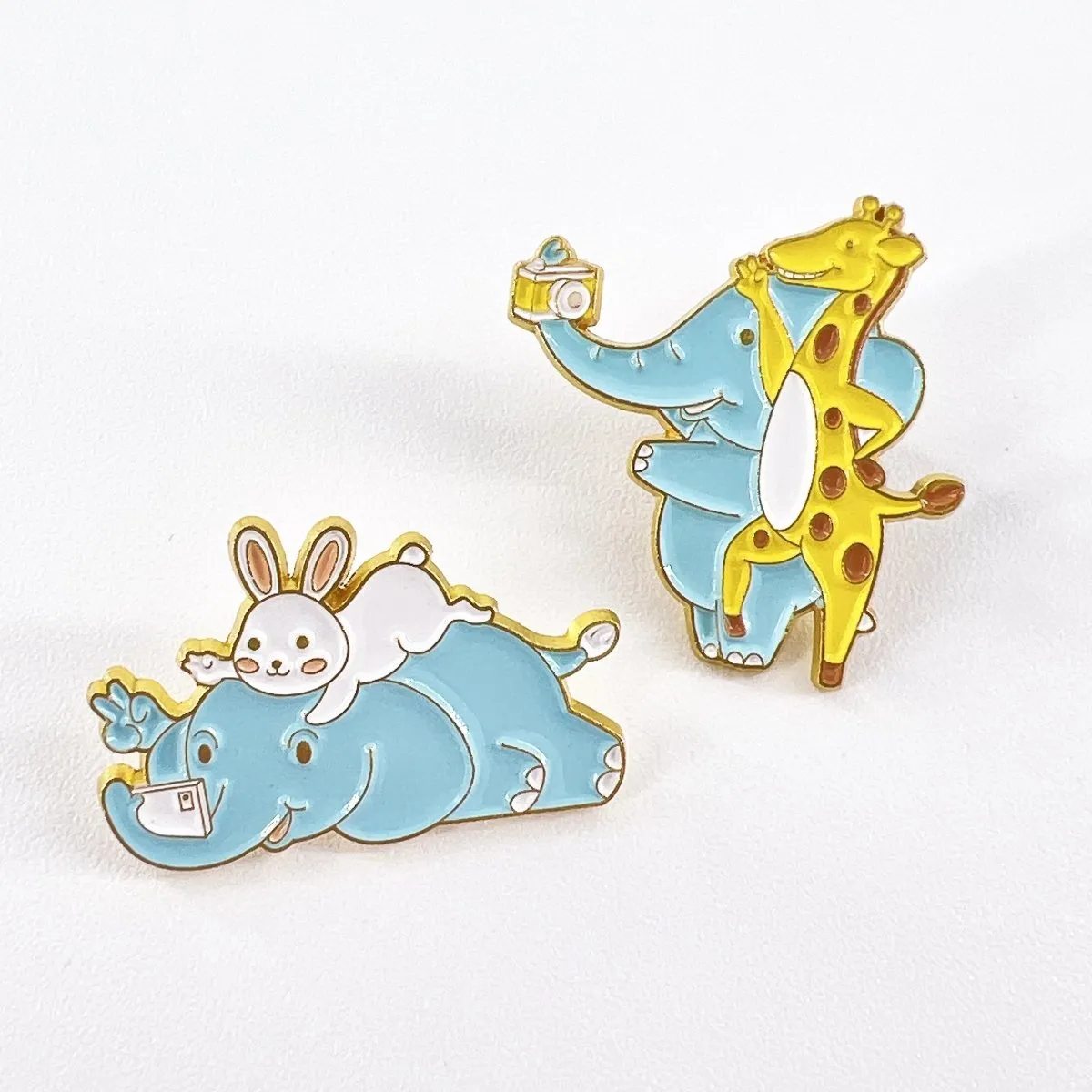 Cartoon Brooch Pin Badge Elephant Animal Enamel Pins for Women Gift