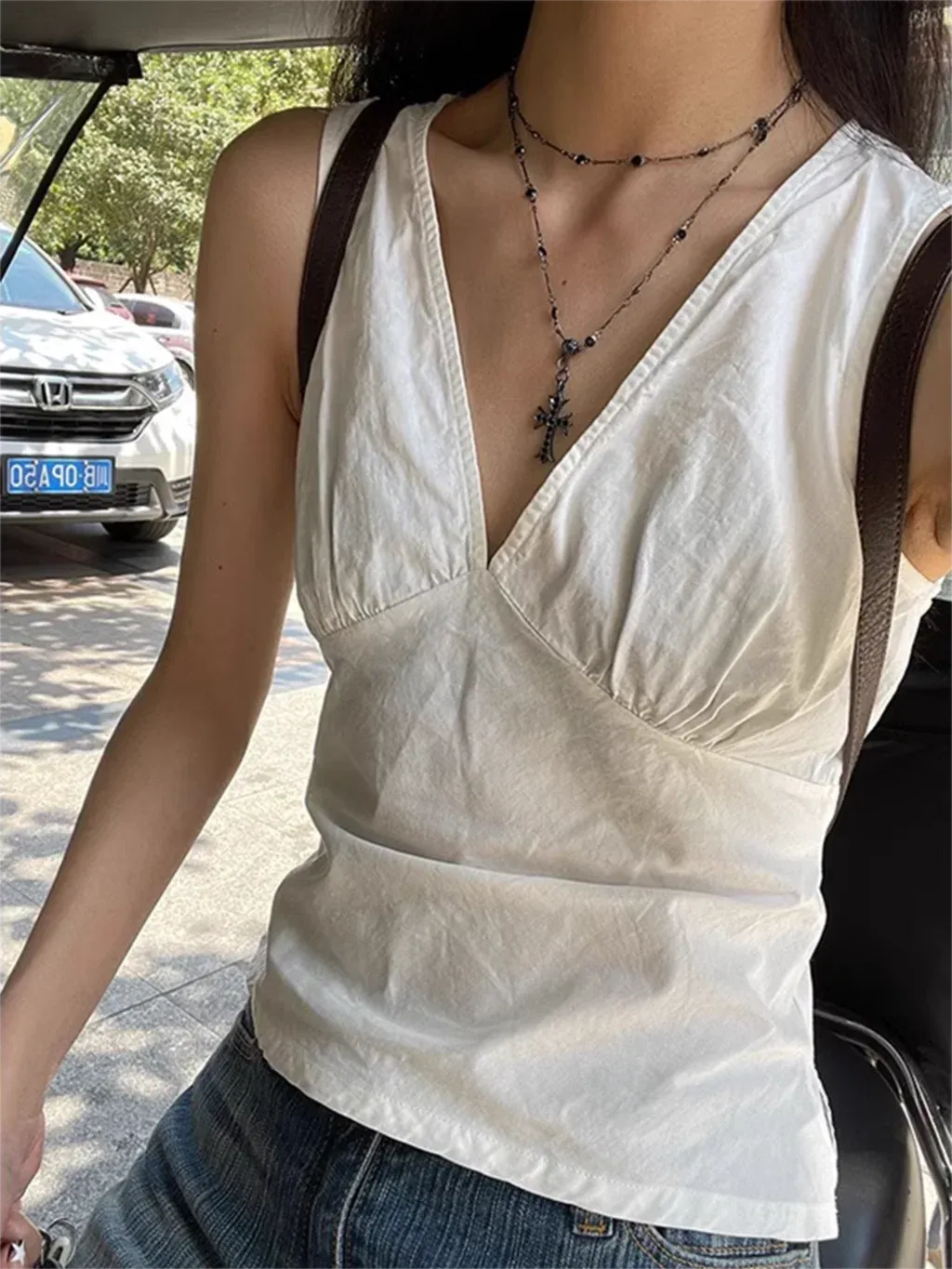 Girlary Back Lace-up Slim Tank Top Woman Clothes Sexy V-neck Sleeveless White Vest Summer Sweet Cute Preppy Style Casual Basic Crop Tops